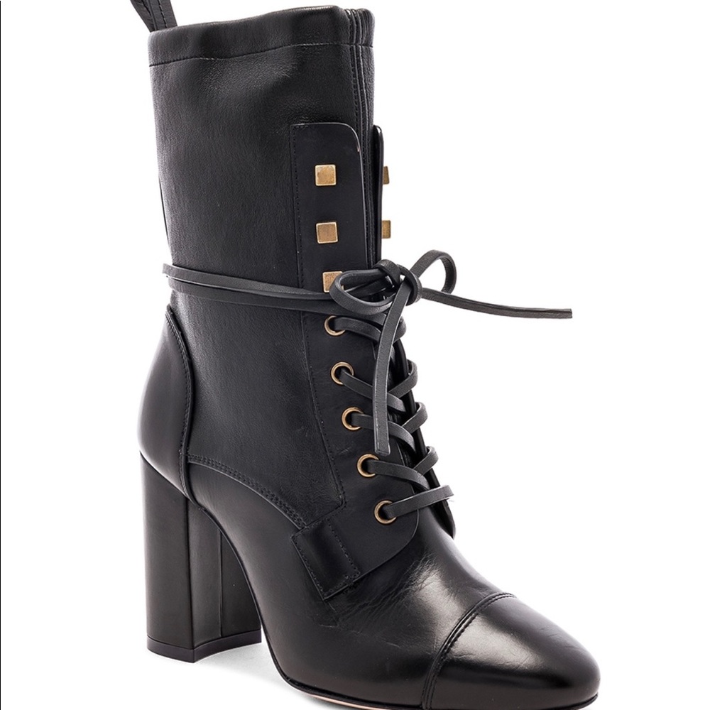 Stuart Weitzman veruka bootie black 9 worn 1x